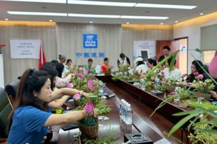 达米安对小图拉姆打趣：尽管你还没感谢我助攻，但我仍想助攻更多